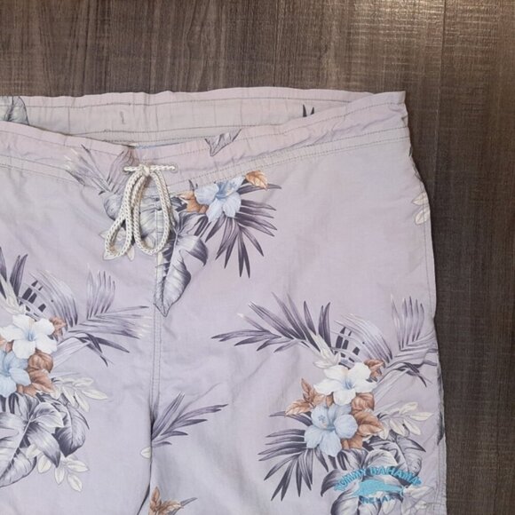 TOMMY BAHAMA Hawaiian Floral Swim Trunks Tropical Cargo Bathing Suit - Picture 2 of 16